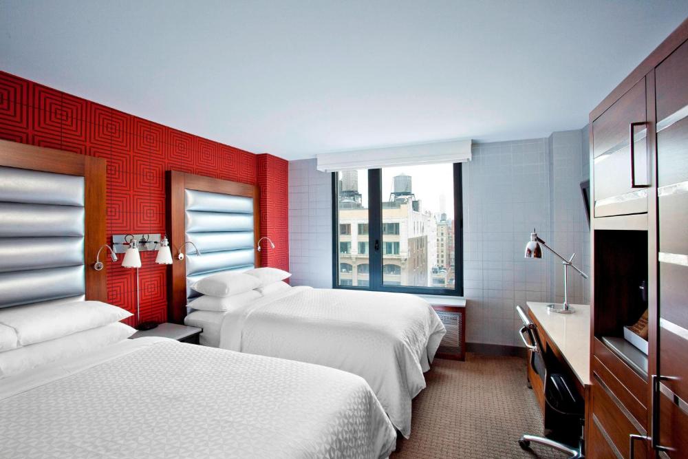 Guest room, 2 Double, High floor interior